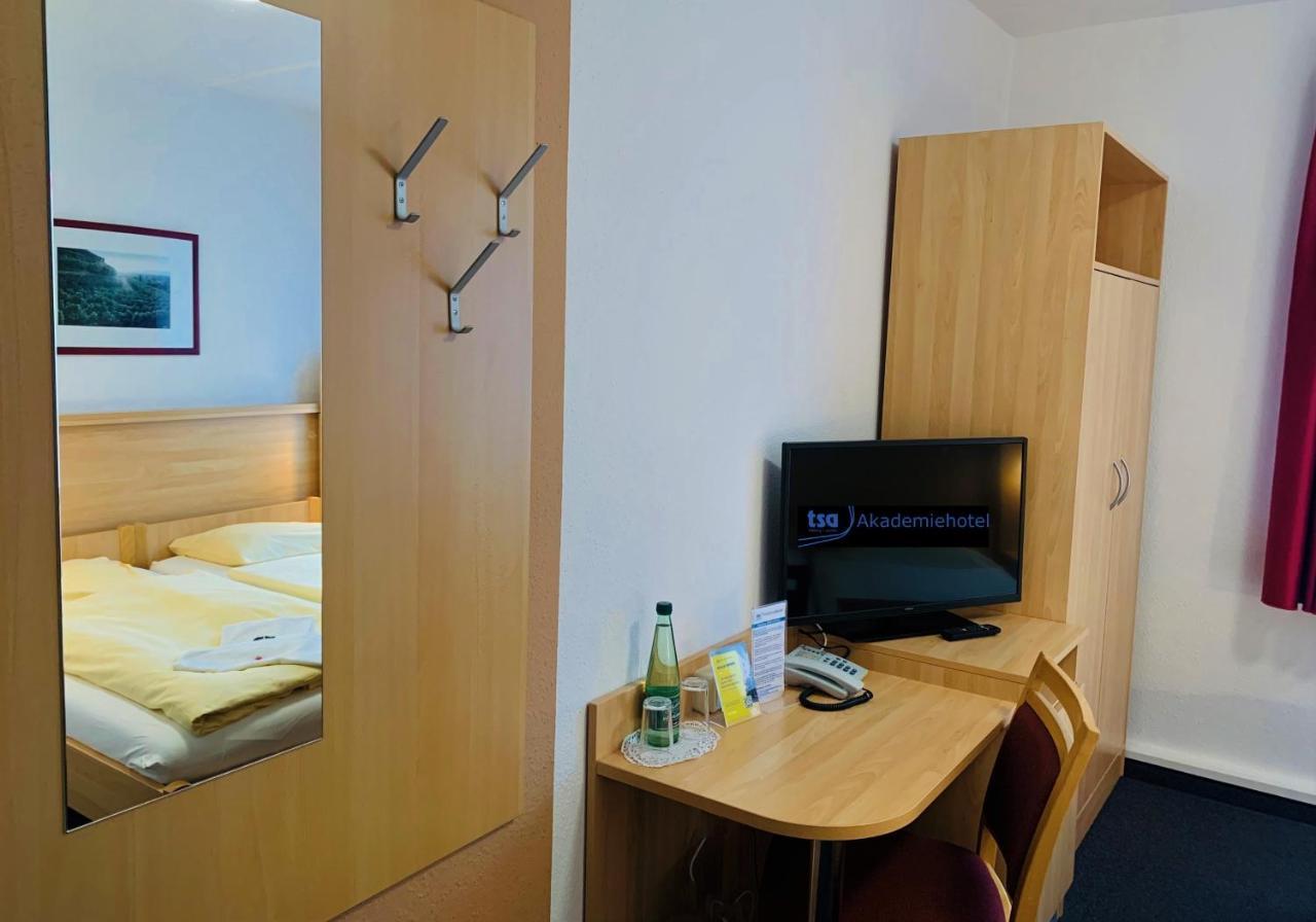 Akademiehotel Jena Buitenkant foto